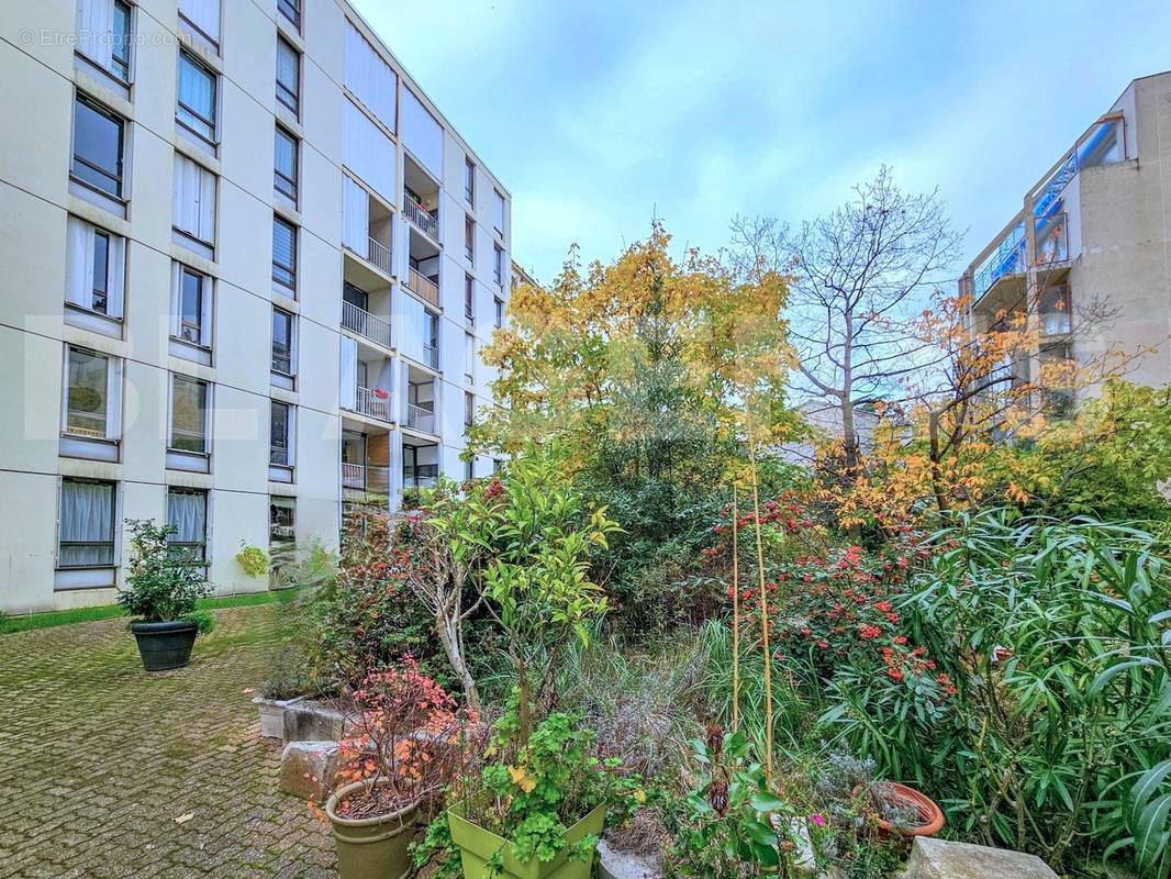 Lionel MARC - BL AGENTS - CLWO 1 2 - Appartement à PARIS-14E