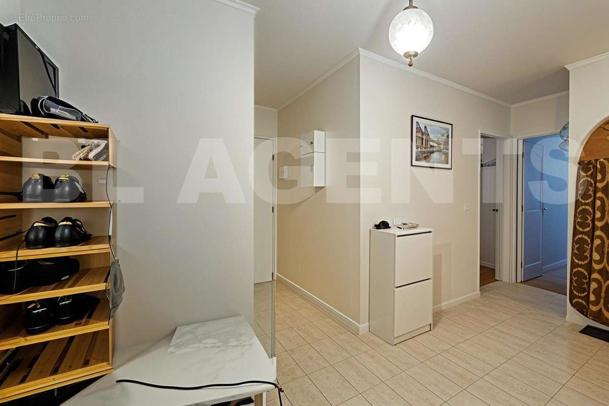 Lionel MARC - BL AGENTS - CLWO 2 - Appartement à PARIS-14E