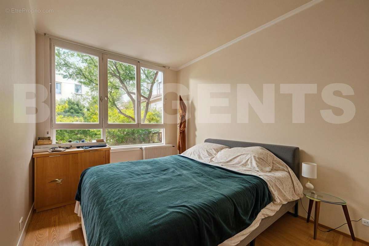 Lionel MARC - BL AGENTS - CLWO 7 - Appartement à PARIS-14E