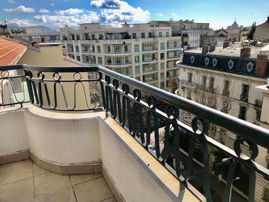 Appartement à NICE