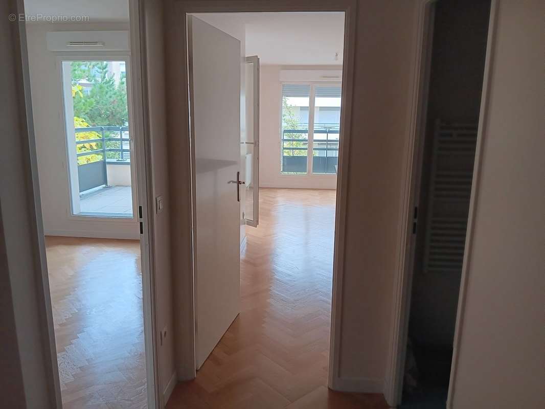 Appartement à NANTERRE