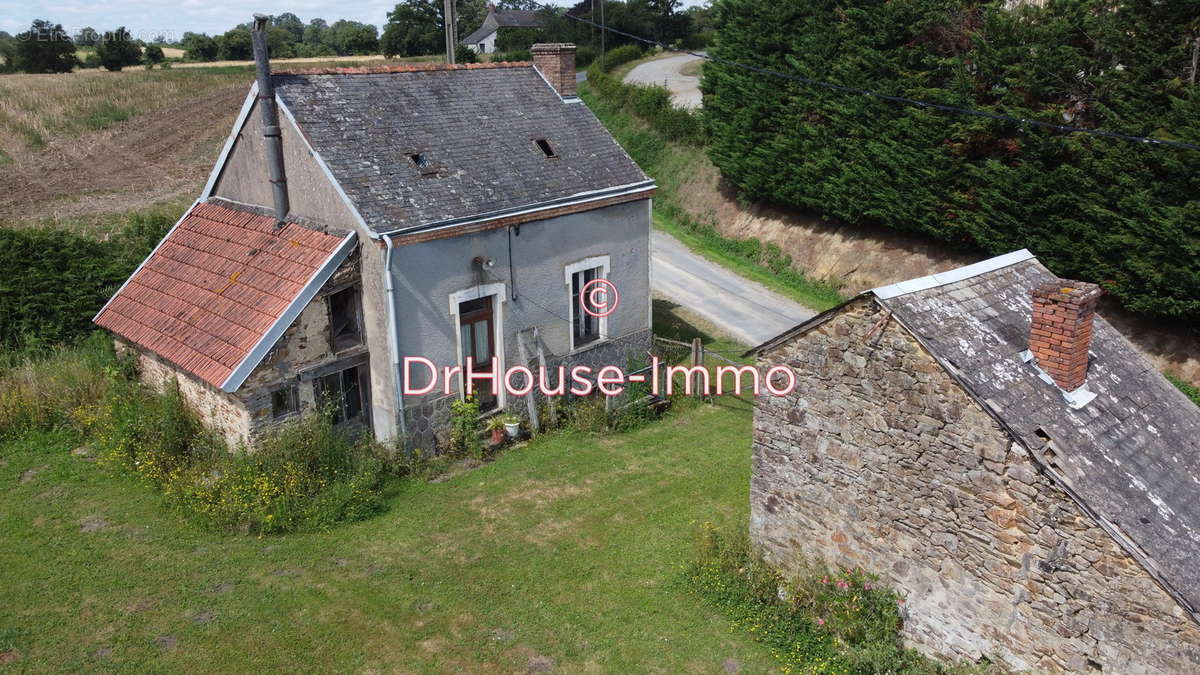 Maison à SAINT-PRIEST-LA-MARCHE