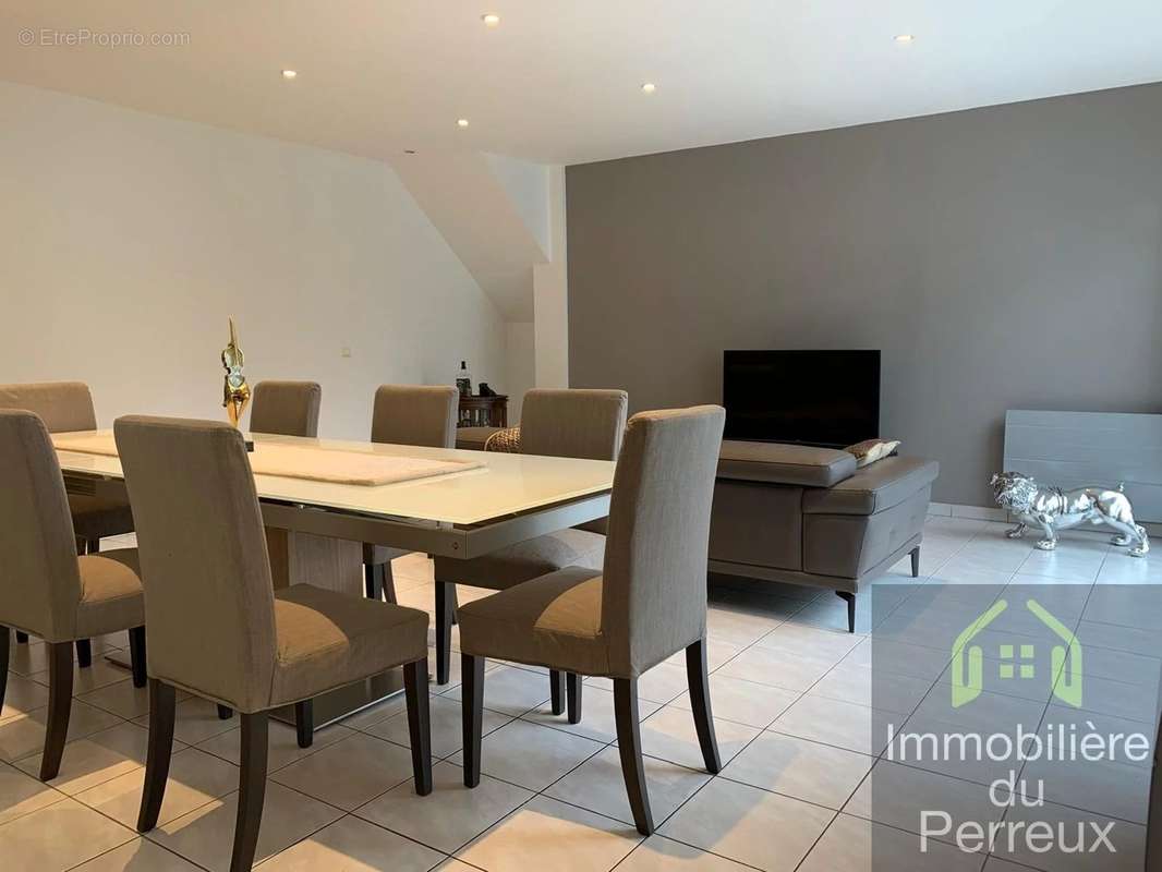 Appartement à NEUILLY-PLAISANCE