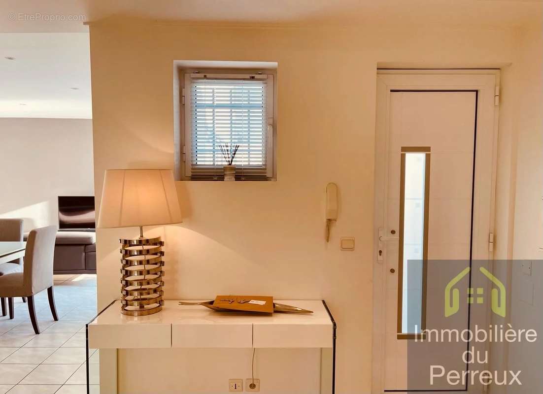 Appartement à NEUILLY-PLAISANCE