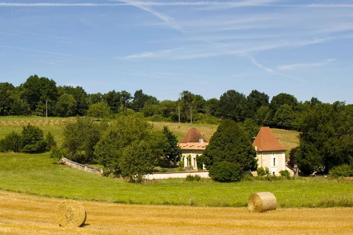 Maison à TOCANE-SAINT-APRE