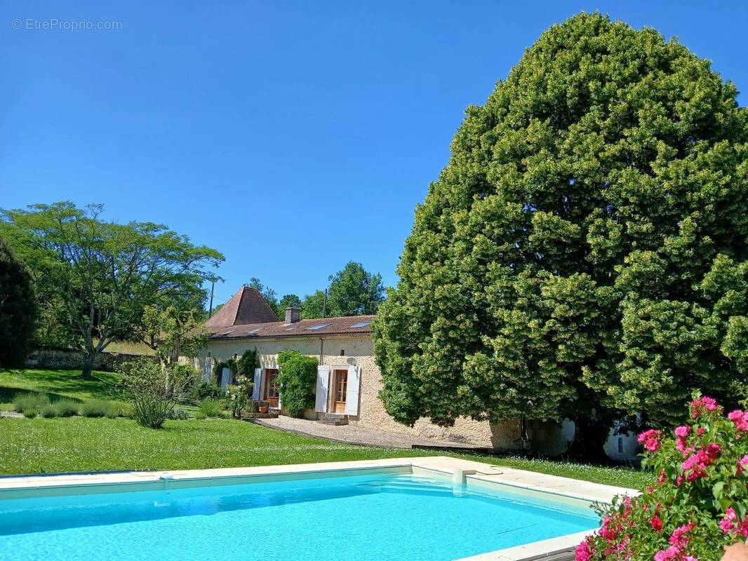 Maison à TOCANE-SAINT-APRE