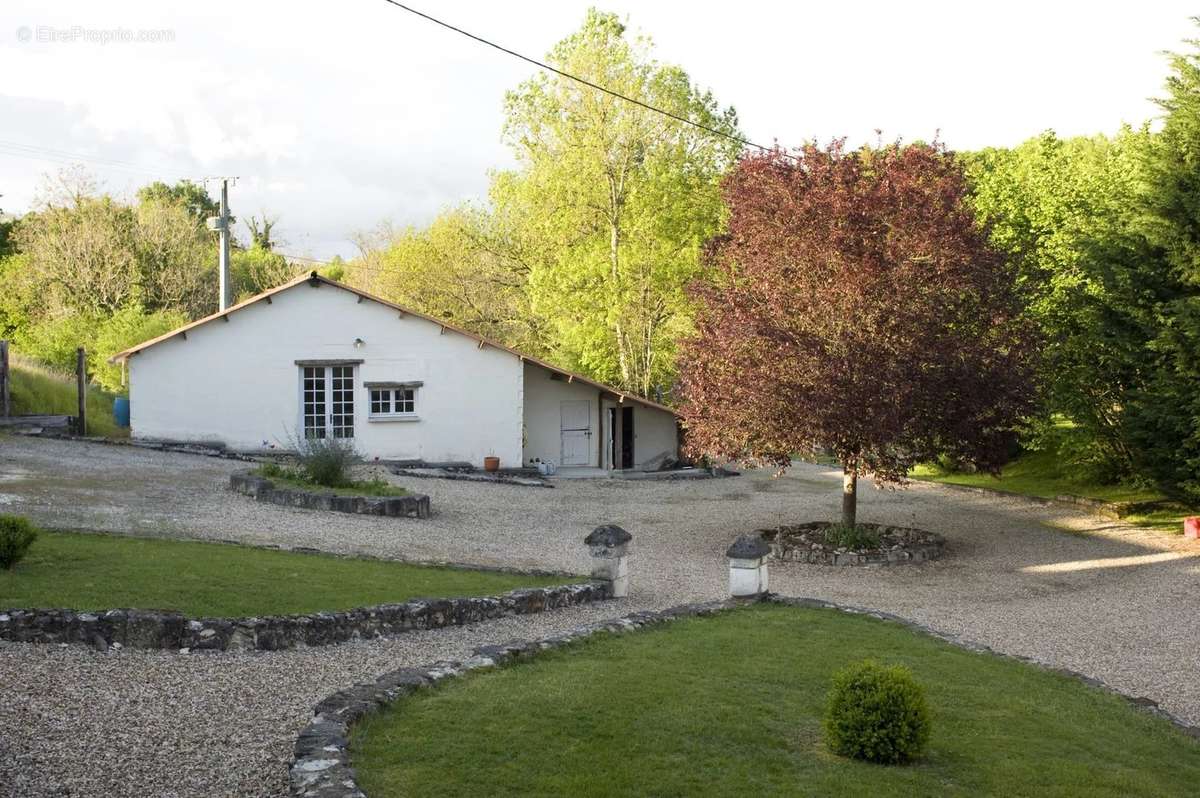 Maison à TOCANE-SAINT-APRE