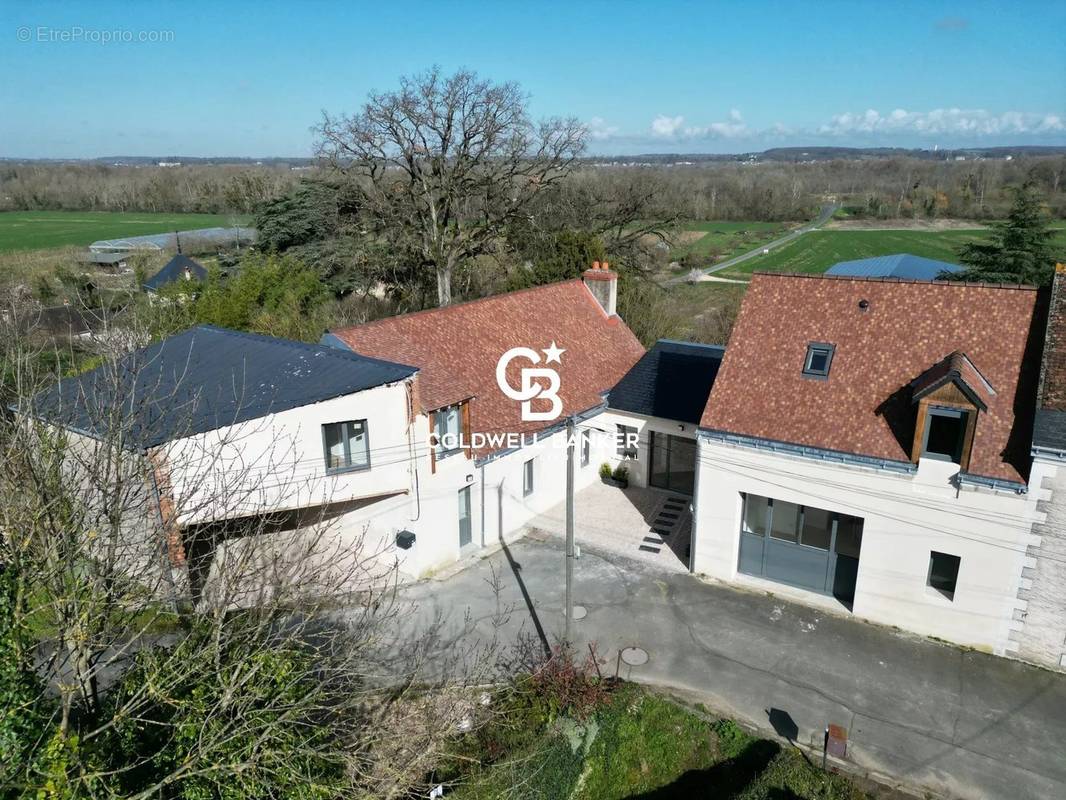 Maison à MONTLOUIS-SUR-LOIRE