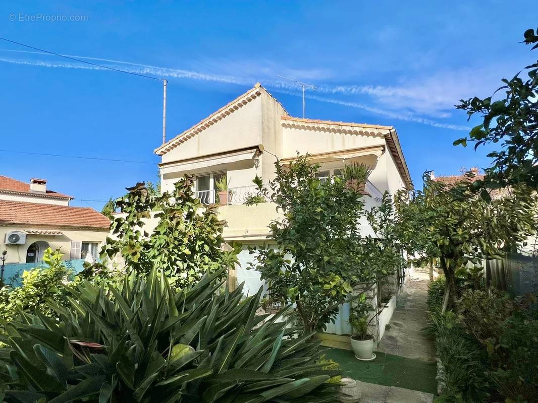 Maison à ANTIBES