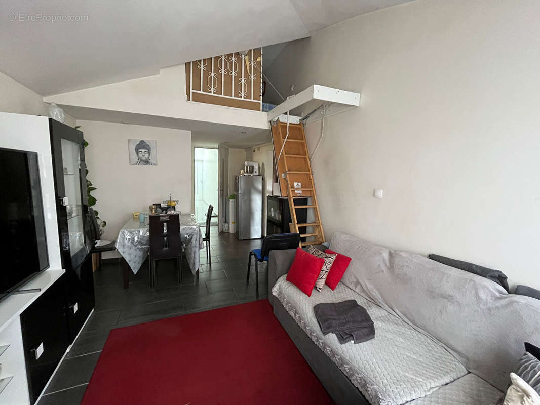 Appartement à SAINT-DENIS