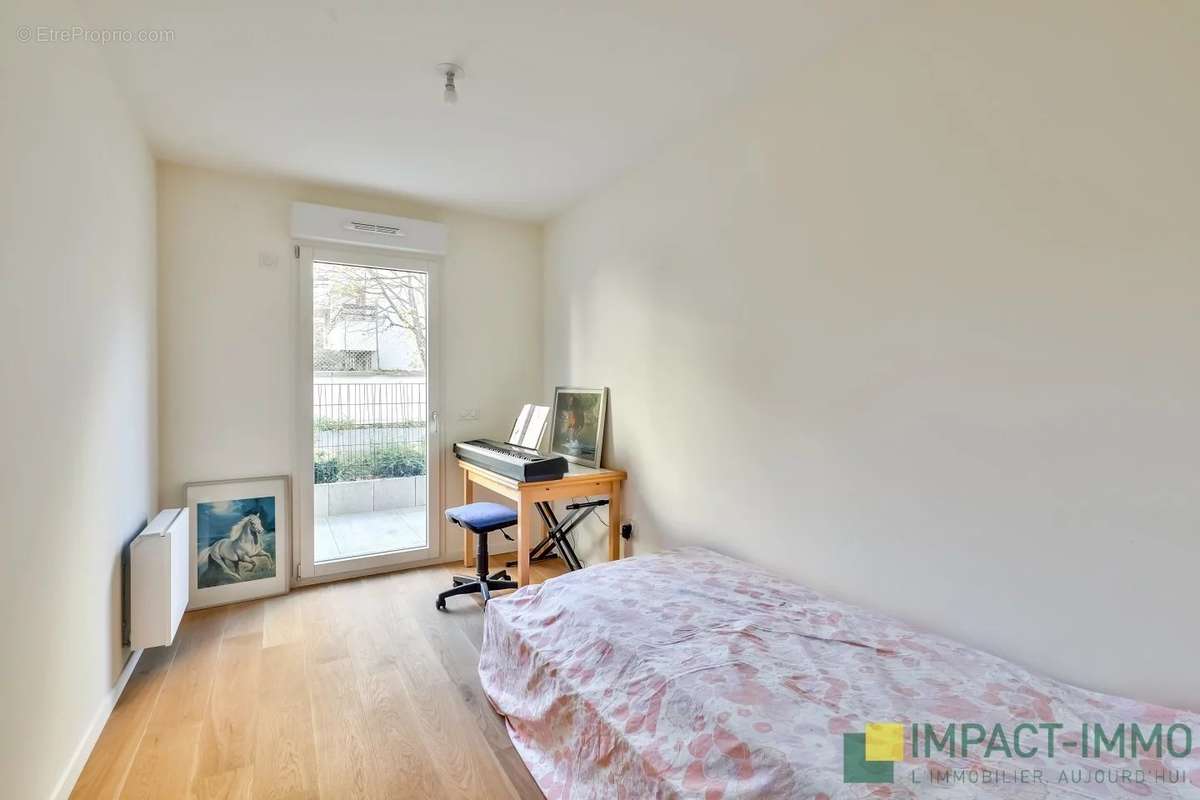 Appartement à SURESNES