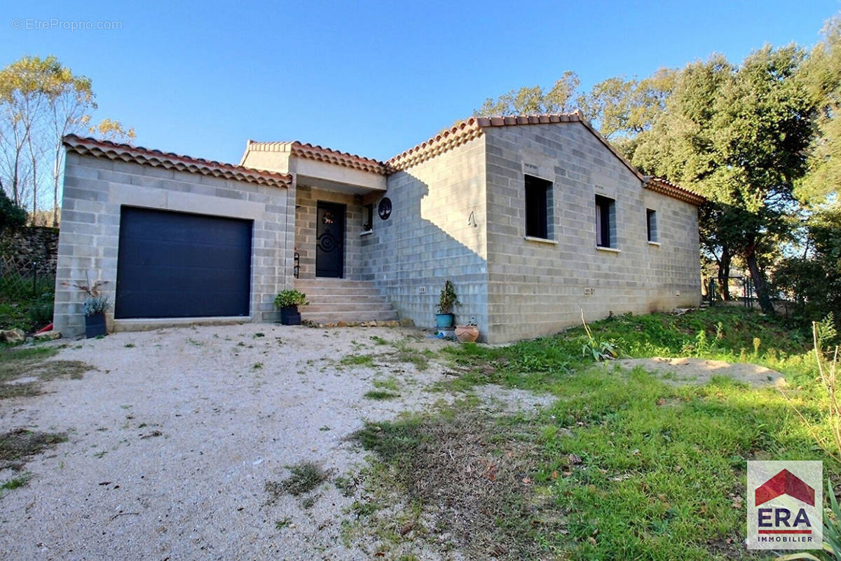 Maison à BOLLENE