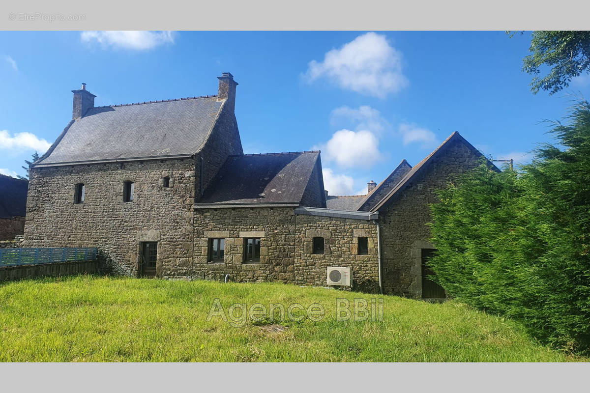 Maison à PLESIDY