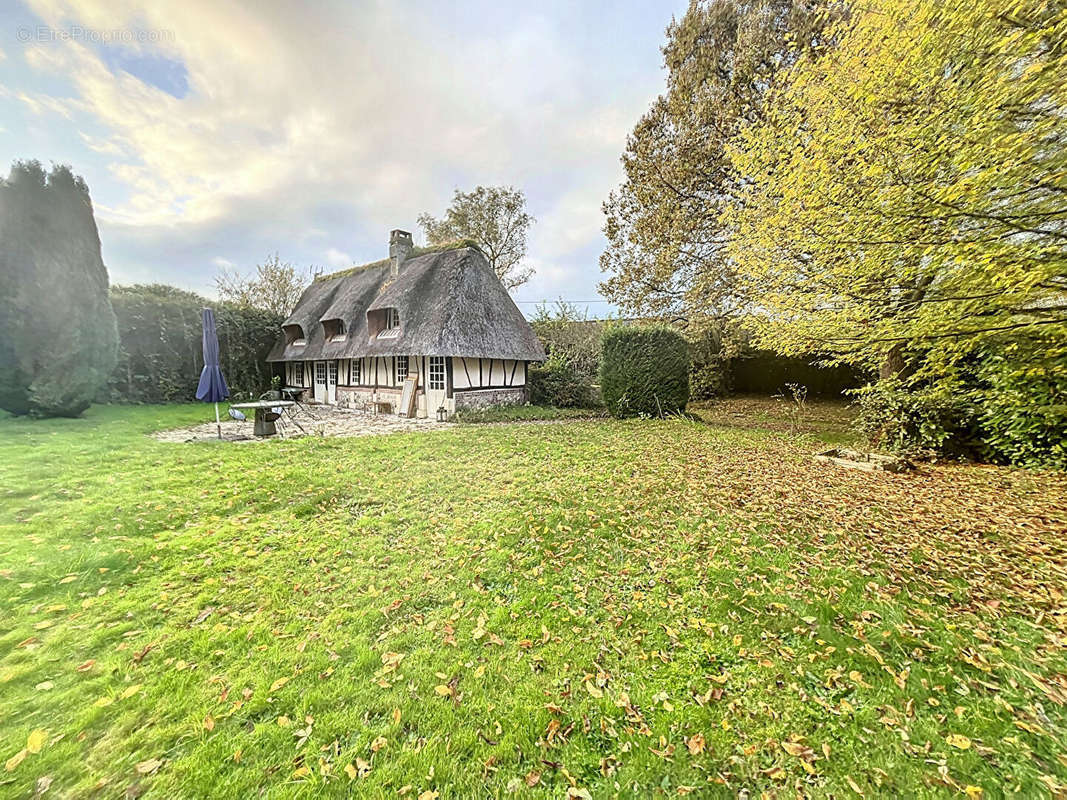 Maison à BOURG-ACHARD