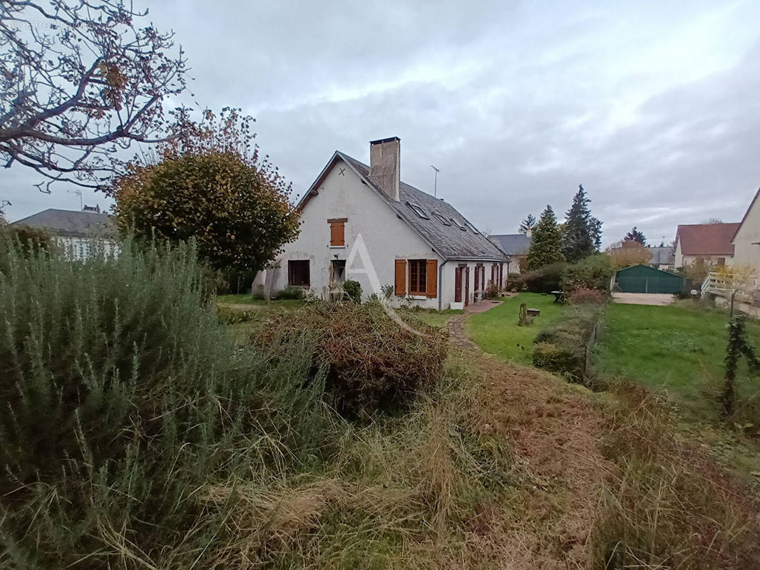 Maison à SAINT-GERVAIS-LA-FORET