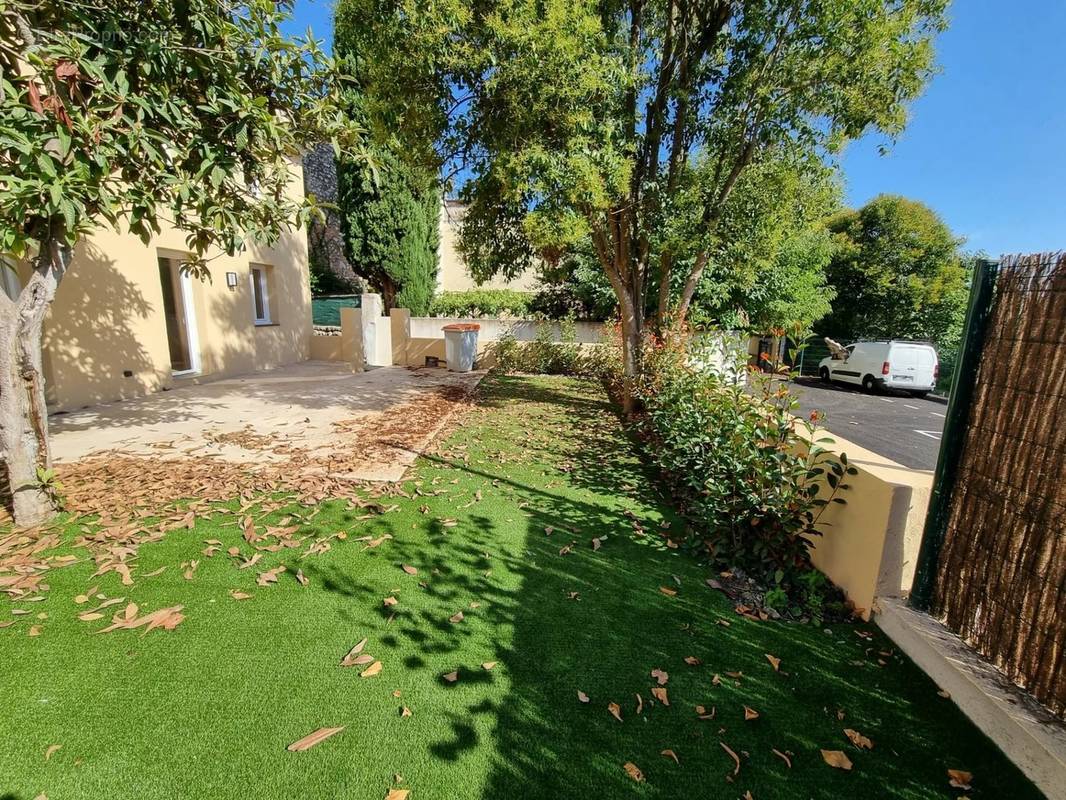 Maison à LA COLLE-SUR-LOUP