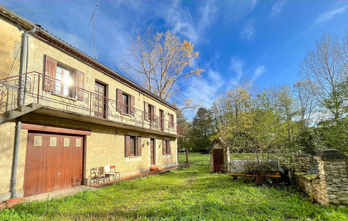 Maison à MIRAMBEAU