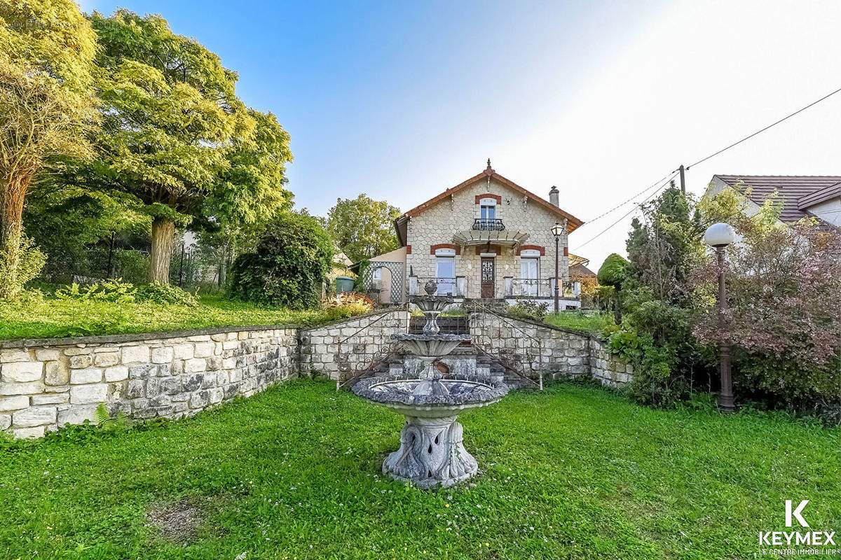 Maison à MERIEL