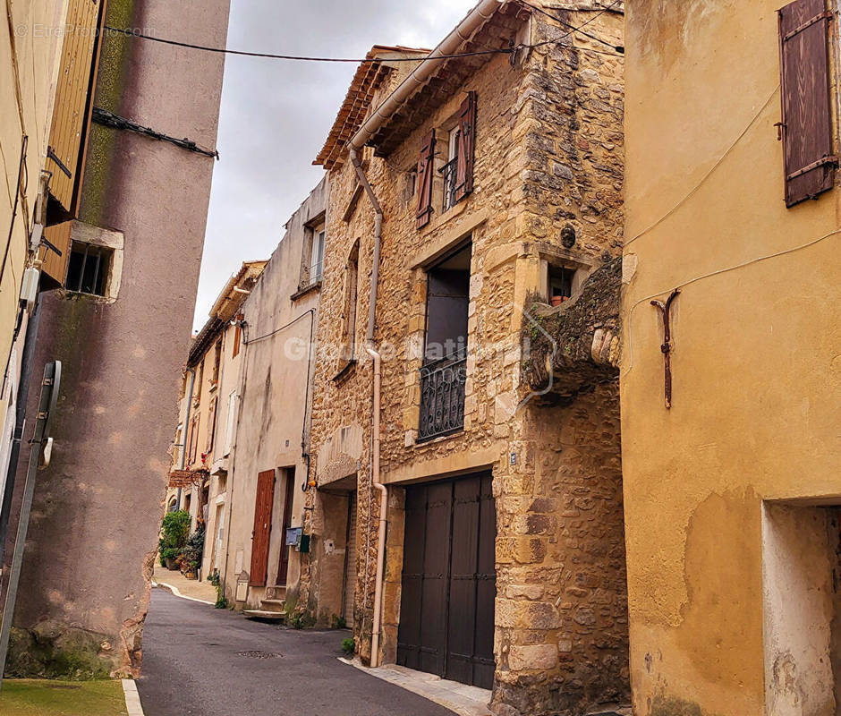 Maison à BAGNOLS-SUR-CEZE