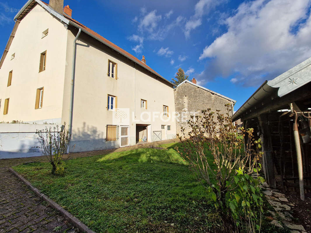 Maison à BOUHANS-ET-FEURG