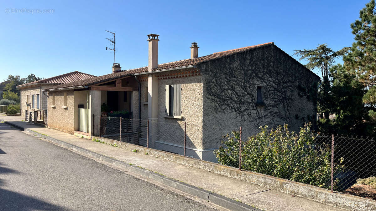 Maison à CAROMB