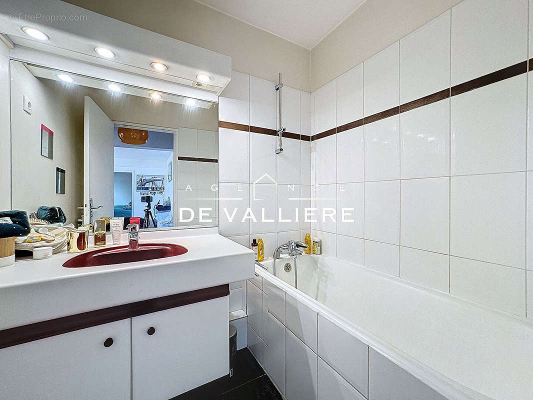 Appartement à RUEIL-MALMAISON