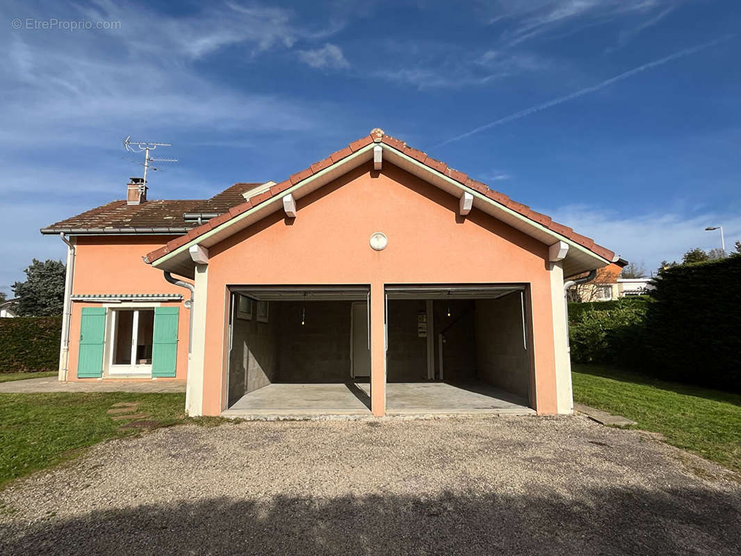 Maison à BOURG-EN-BRESSE