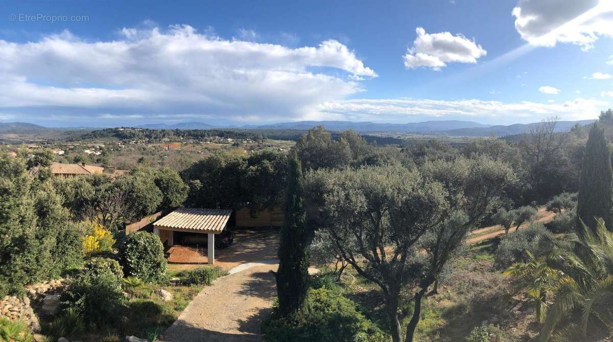 Photo 5 - Maison à SEILLONS-SOURCE-D&#039;ARGENS