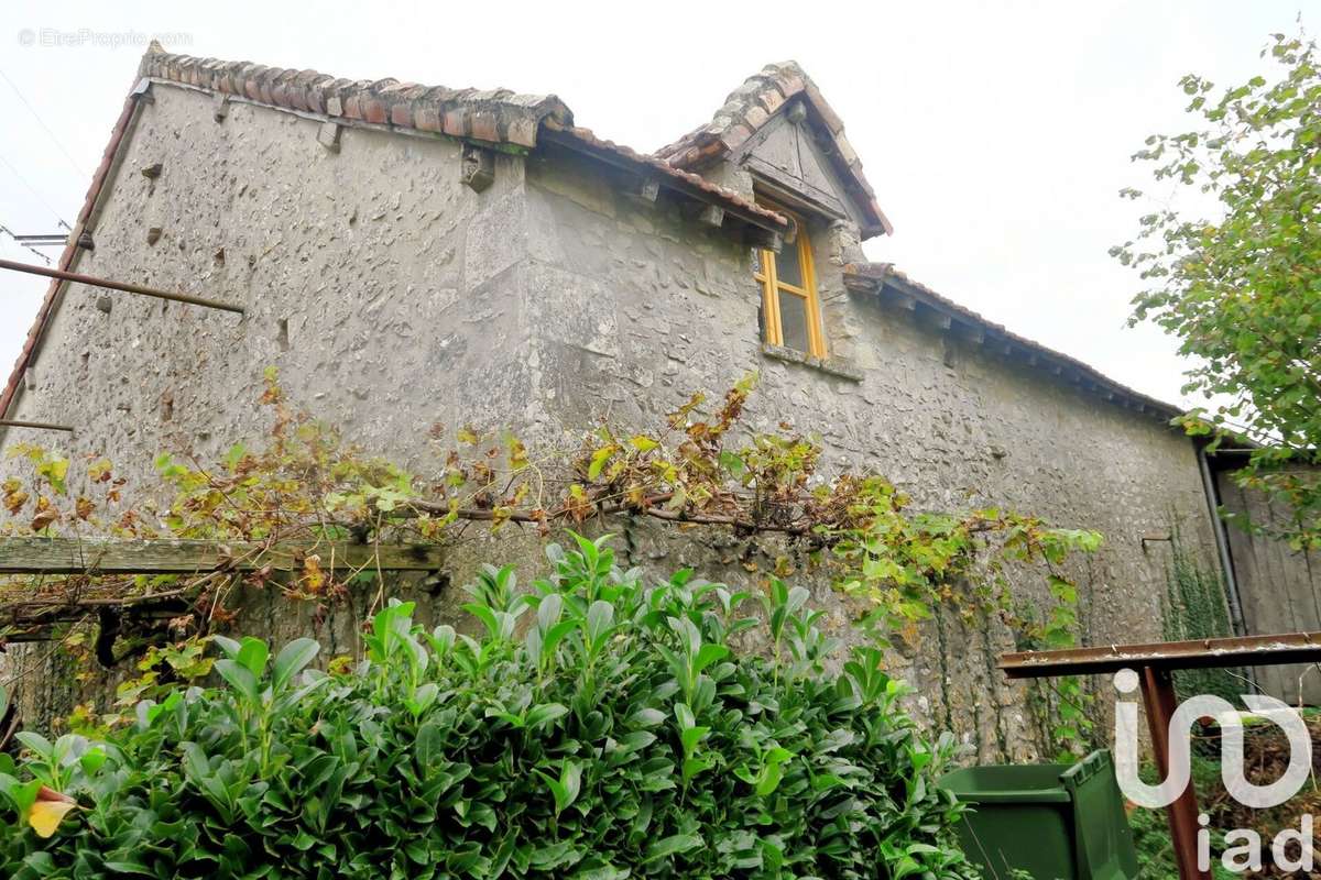 Photo 7 - Maison à FLEIX