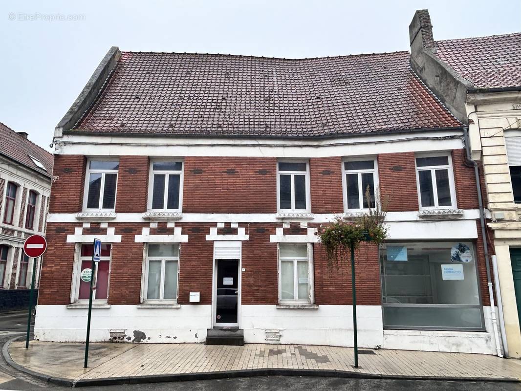 Appartement à AIRE-SUR-LA-LYS