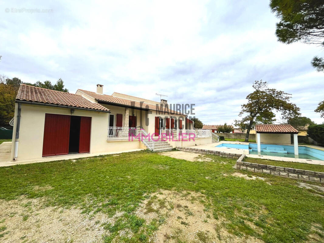 Maison à CAUMONT-SUR-DURANCE