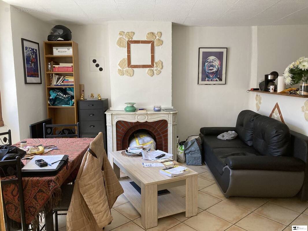 Appartement à CAZERES