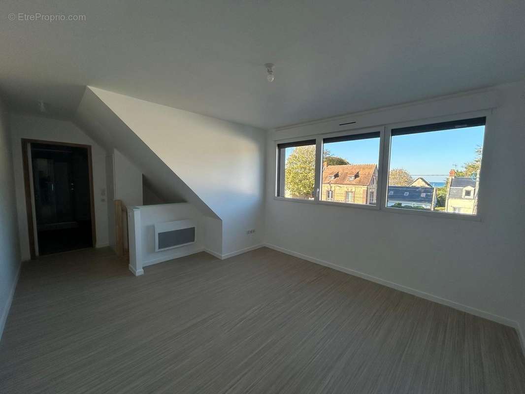 Appartement à BERNIERES-SUR-MER