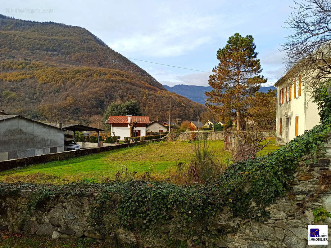 Maison à EPIERRE