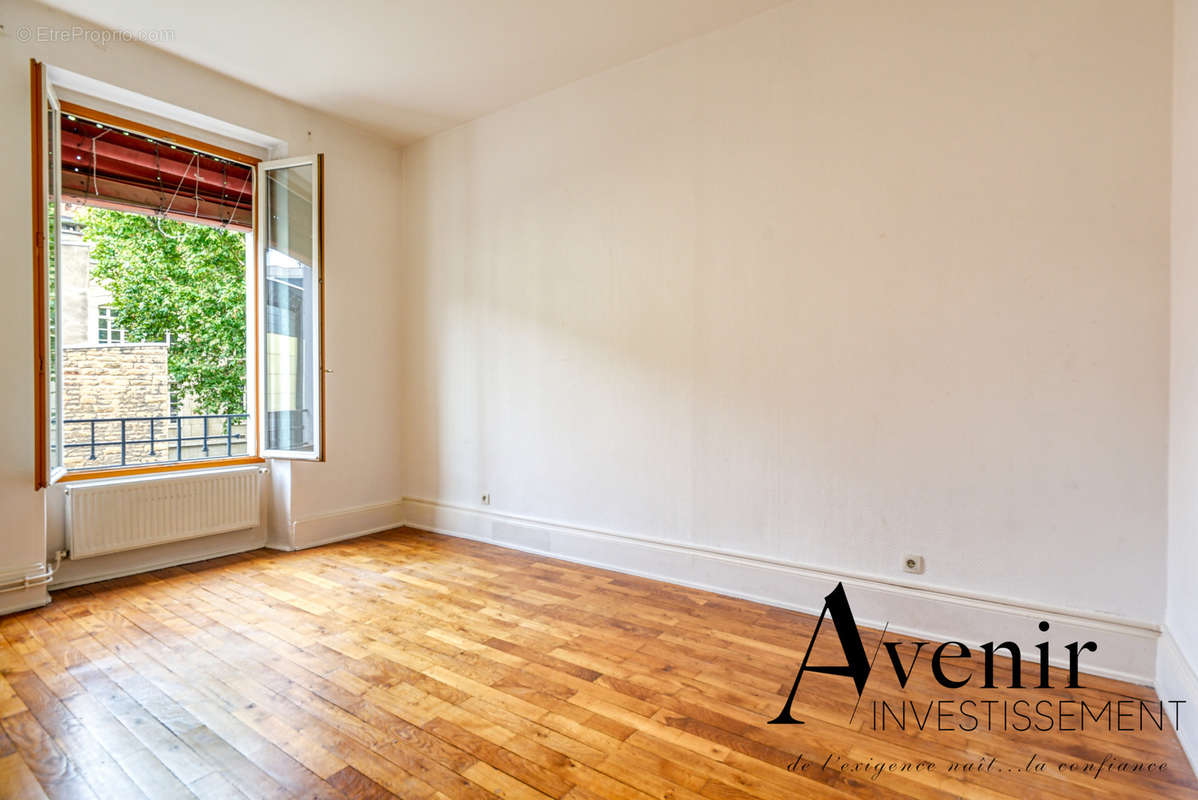 Appartement à LYON-3E