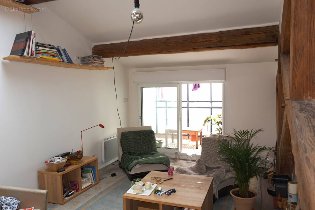 Appartement à MARSEILLE-7E