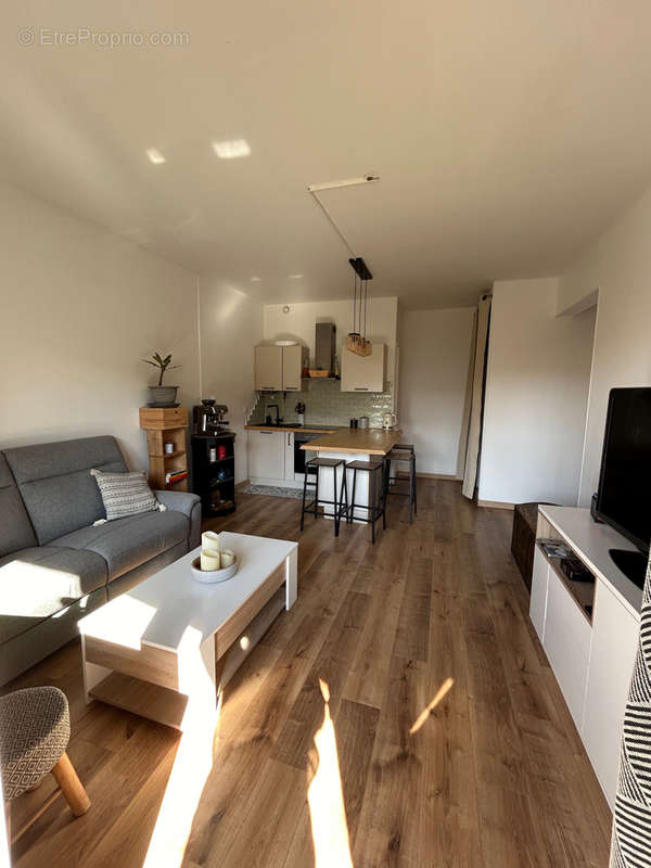 Appartement à VILLENEUVE-LOUBET