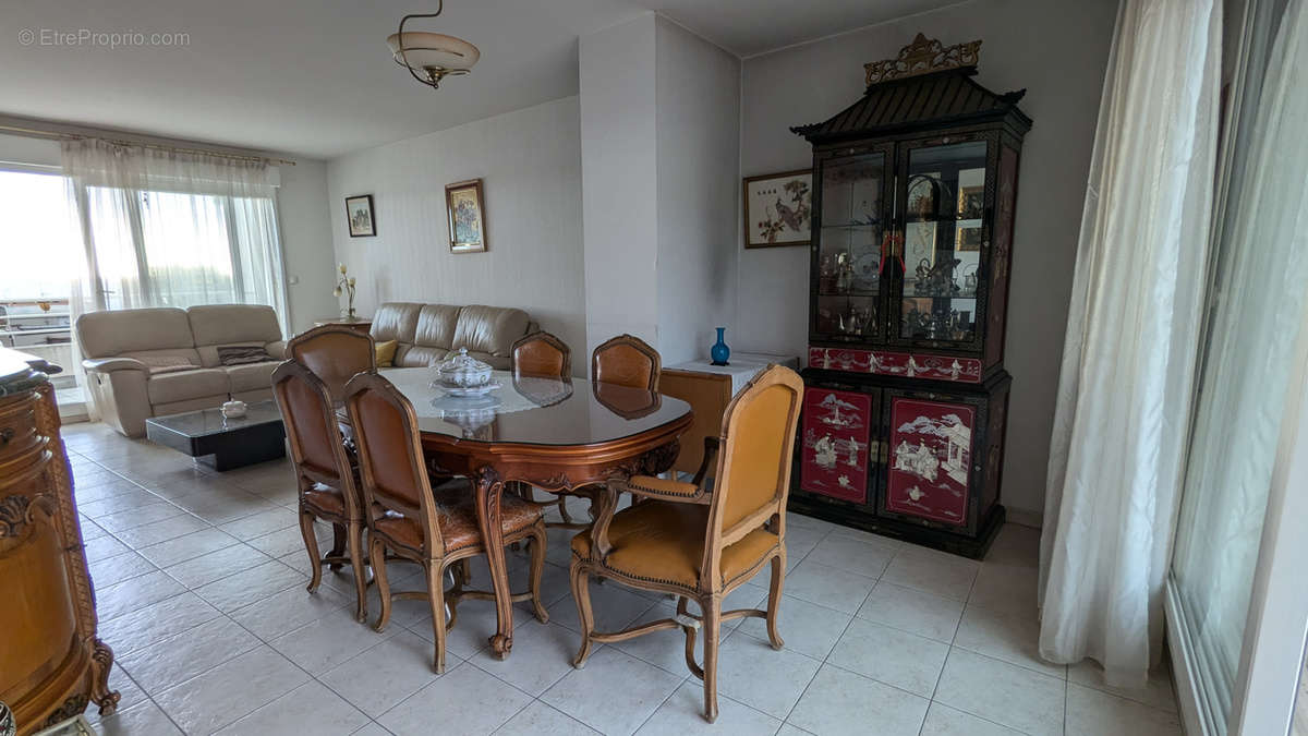 Appartement à MENTON