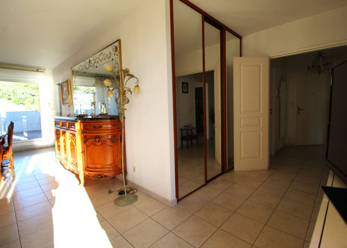 Appartement à MENTON