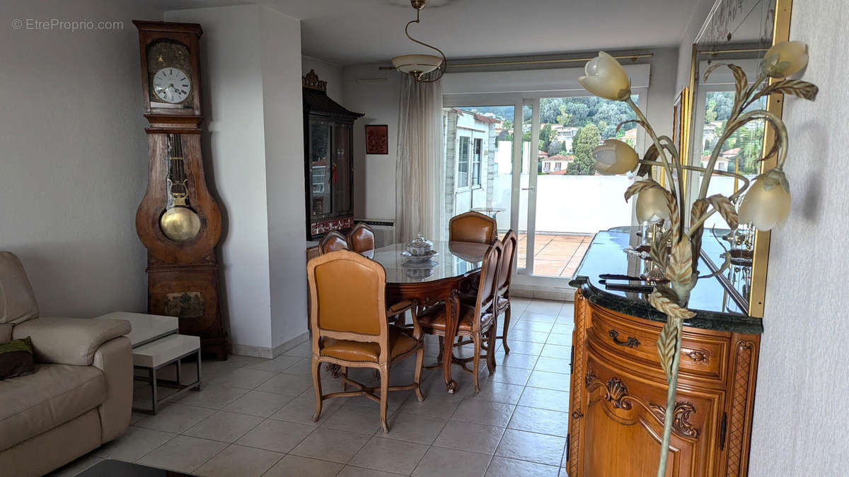 Appartement à MENTON