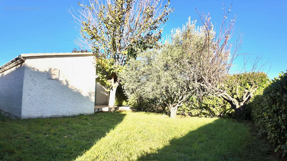 Maison à VAISON-LA-ROMAINE