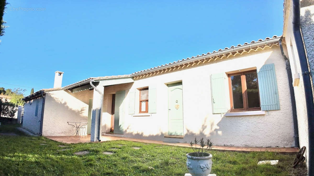 Maison à VAISON-LA-ROMAINE