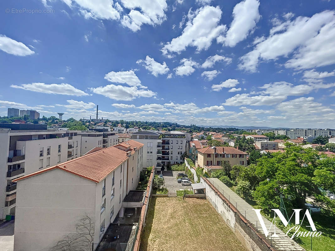 Appartement à VENISSIEUX