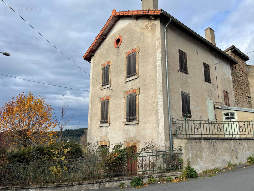 Maison à PRADELLES