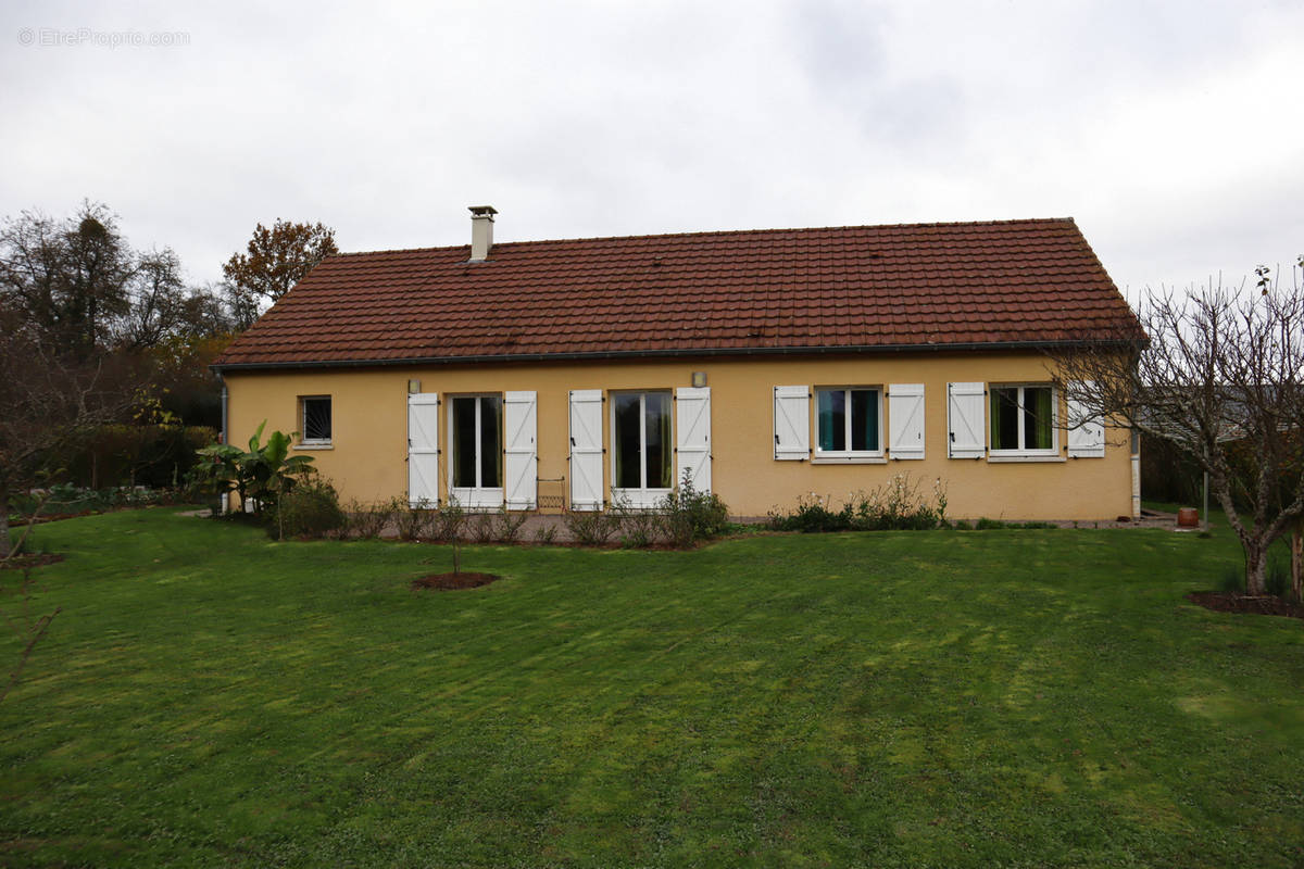 Maison à IGORNAY