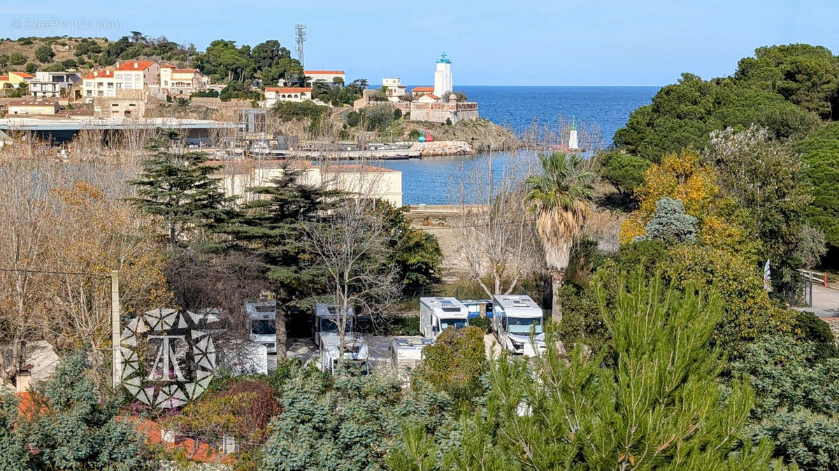 Terrain à PORT-VENDRES