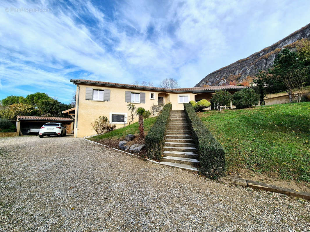 Maison à BEAUREGARD-BARET