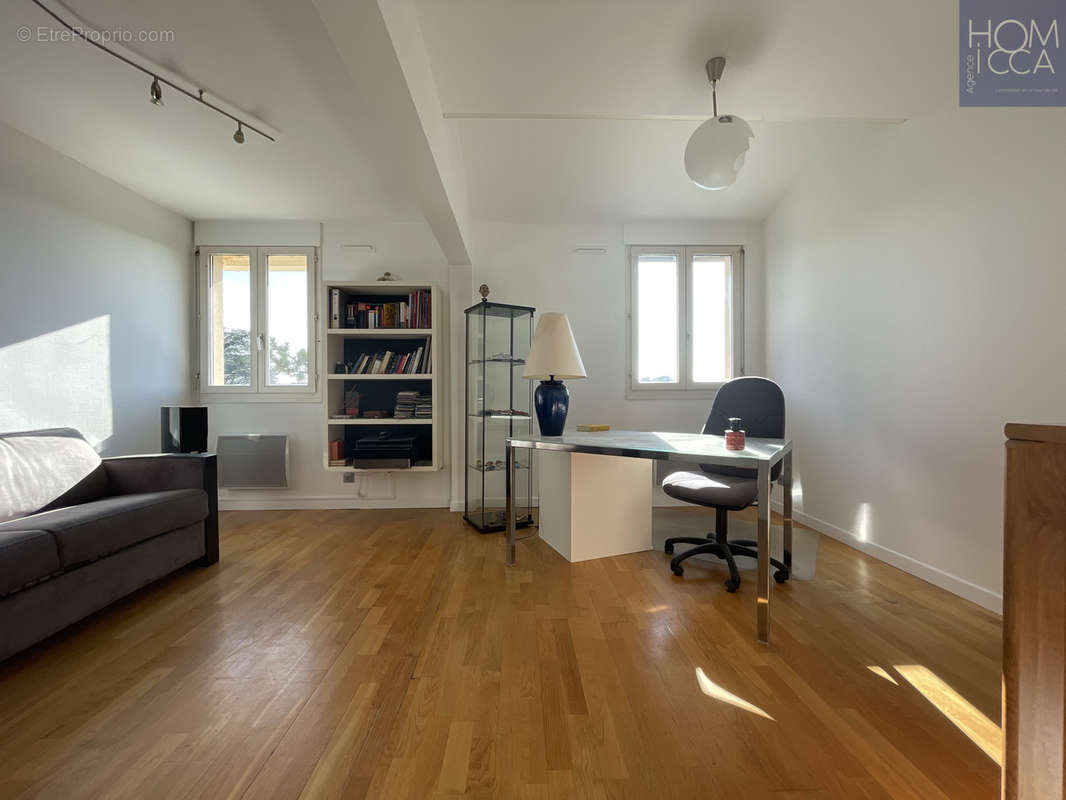 Appartement à LYON-9E