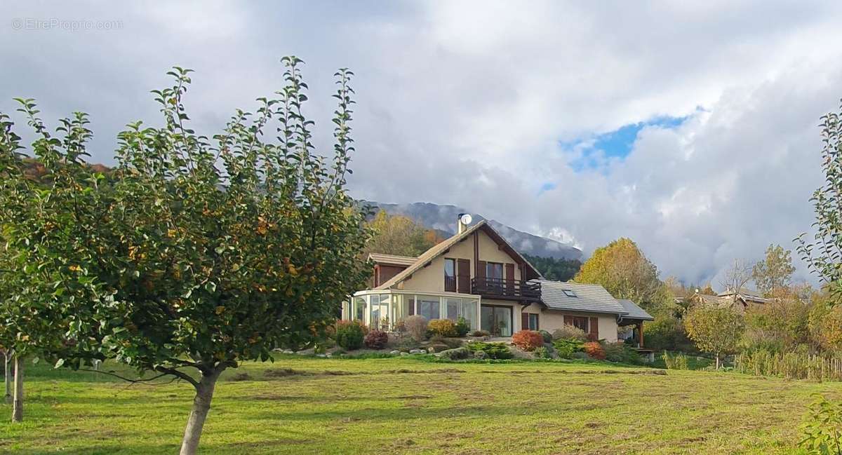 Maison à EMBRUN