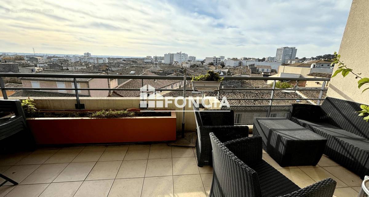 Appartement à NIMES